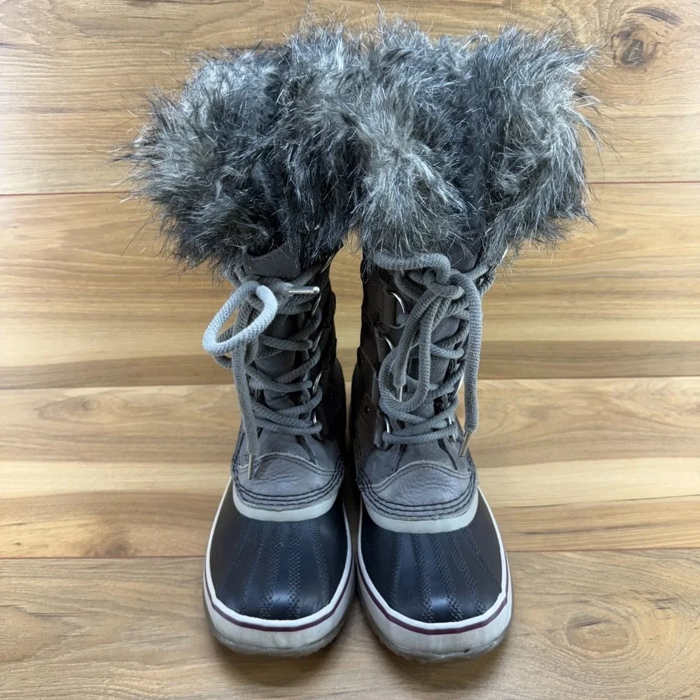 Sorel Joan Of‎ Arctic Boots FLAW 6 Gray Suede Snow Faux Fur Winter Waterproof